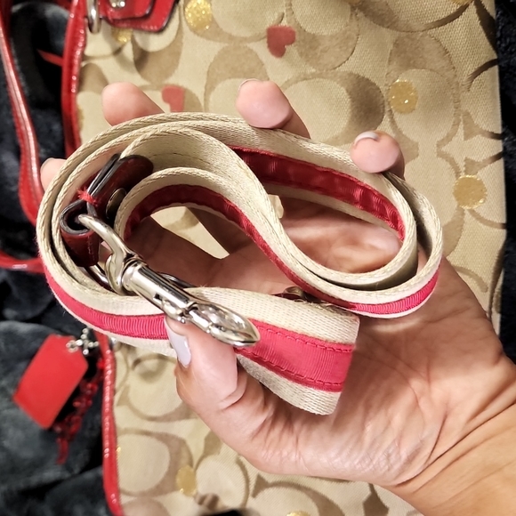 Poppy Coach Crossbody purse - Picture 15 of 15